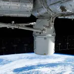 Torna a casa la missione spaziale turistica di SpaceX