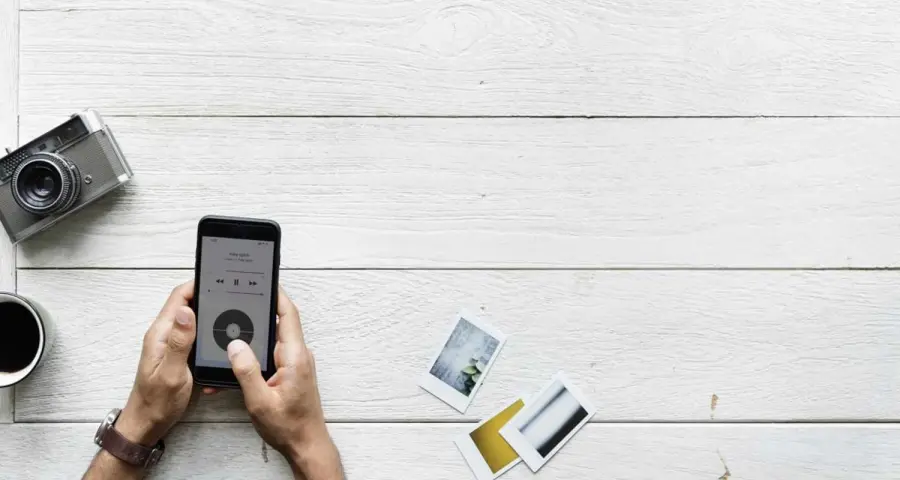 Bandite app che registrano le telefonate su Android