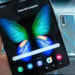 Samsung Galaxy Z Fold 3: pieghevole e fotocamera sotto il display