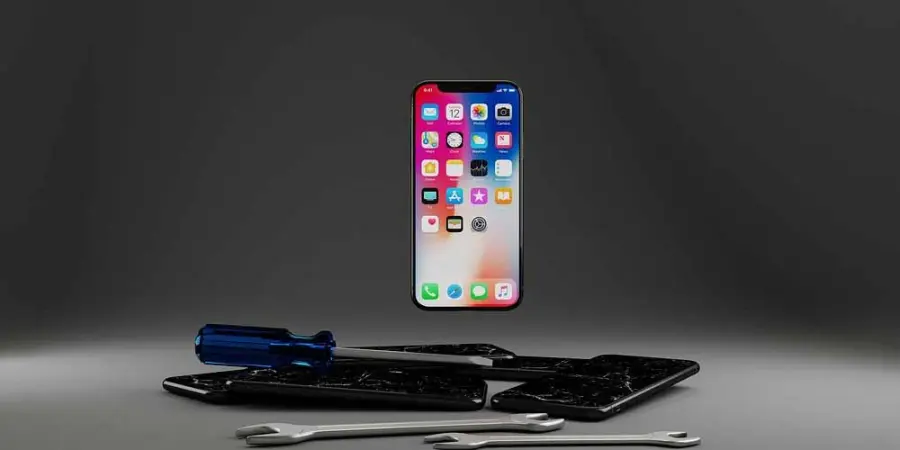 iPhone 13, cambia il design della mascherina