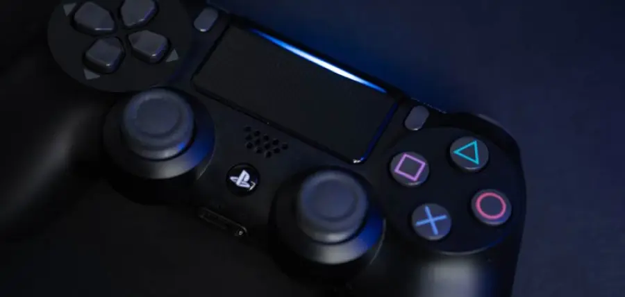Lettore della ps4 rotto? Ecco cosa fare