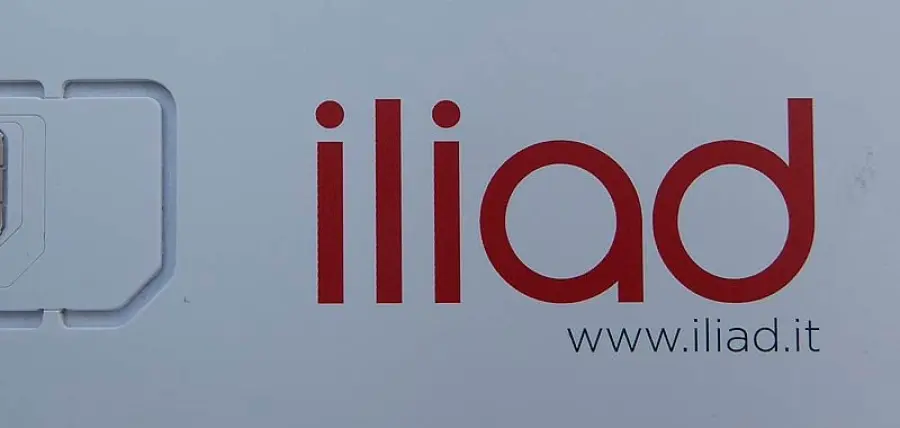 Iliad presto offrirà ai suoi clienti la connessione in fibra ottica