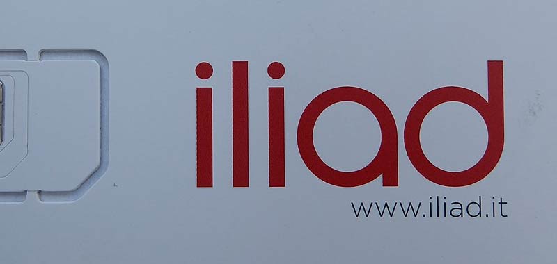 Iliad presto offrirà ai suoi clienti la connessione in fibra ottica