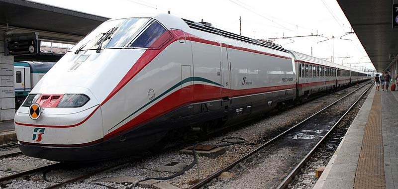 Trenitalia, ecco come viaggiare in tutta sicurezza