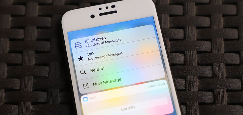 Smartphone, ecco i pericoli nell’usarlo di notte