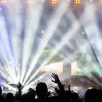 Rave party, tecnologia ma anche alcol e droghe?