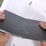 iPad Pro, youtuber lo spezza per vedere fin quando si piega