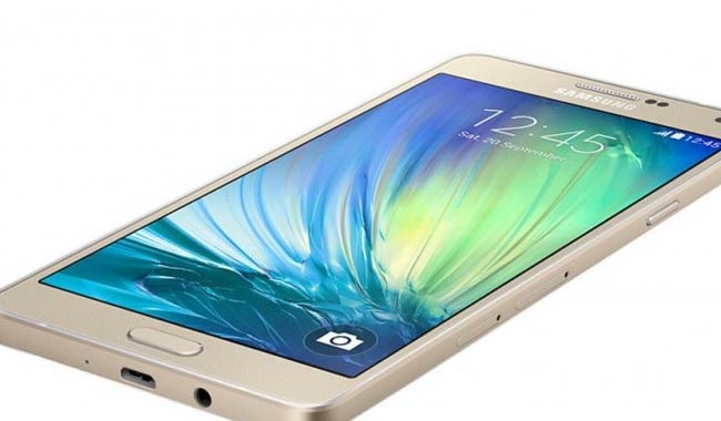 Samsung Galaxy A nuovo modello con quattro fotocamere