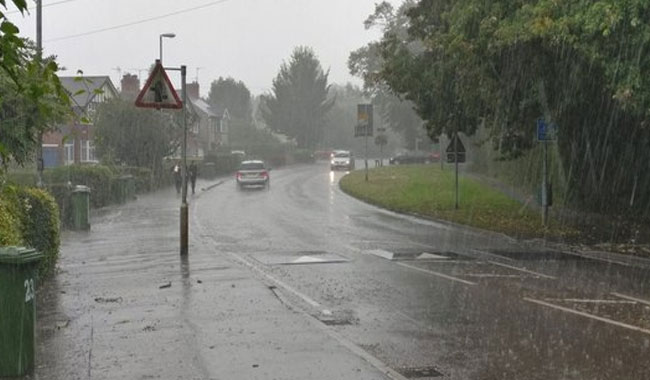 Meteo, i razzi saranno in grado di provocare la pioggia