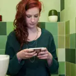 Smartphone la batteria si ricarica con l'urina