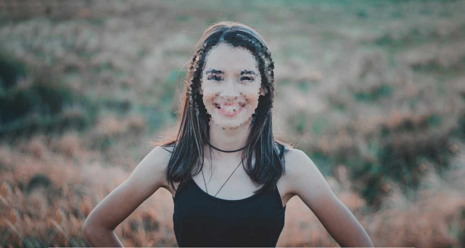 WhatsApp permetterà di pixelare una foto prima di inviarla