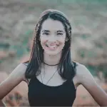 WhatsApp permetterà di pixelare una foto prima di inviarla