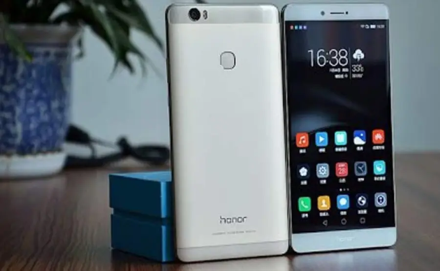 Ecco Huawei P10, il top di gamma