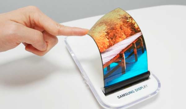 Schermi AMOLED, i costruttori cinesi Vs Apple