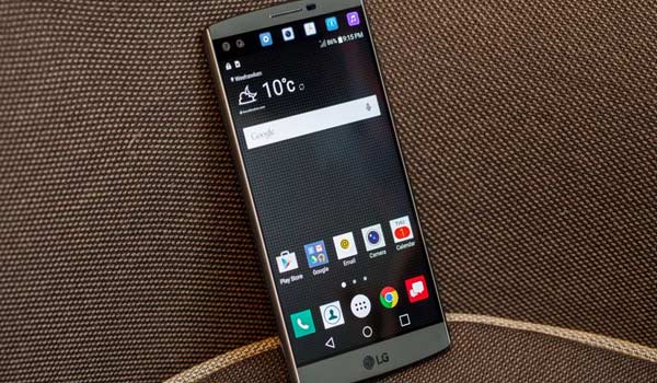 LG V30, @evleaks: adieu, ticker! Scompare il doppio display