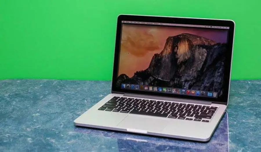 MacBook Pro, Apple: la lampadina che accende le idee