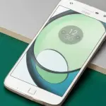 Moto Z Play, l’Android che cambia pelle con i Moto Mods