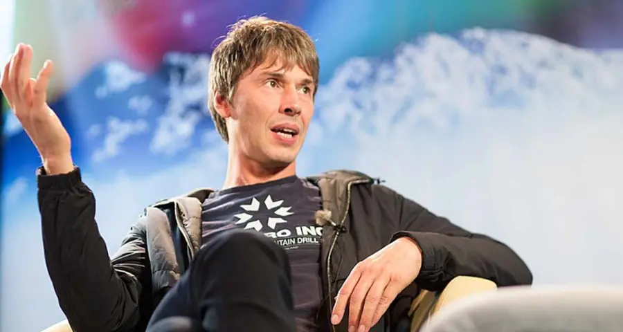 Brian Cox smentisce Musk: Su Marte ci andiamo nel 2040