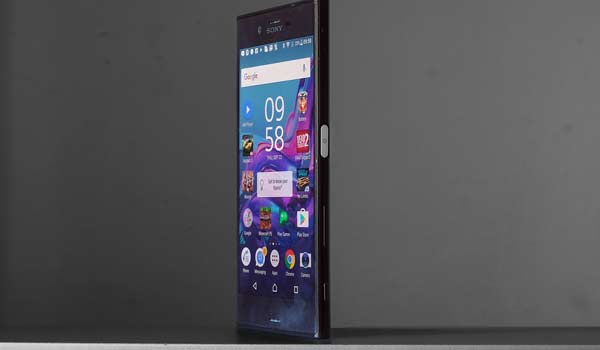 Sony, nel 2017 i nuovi Xperia: fra codici e rumors