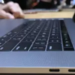 MacBook Pro, Tim Cook lancia “il nuovo gold standard”