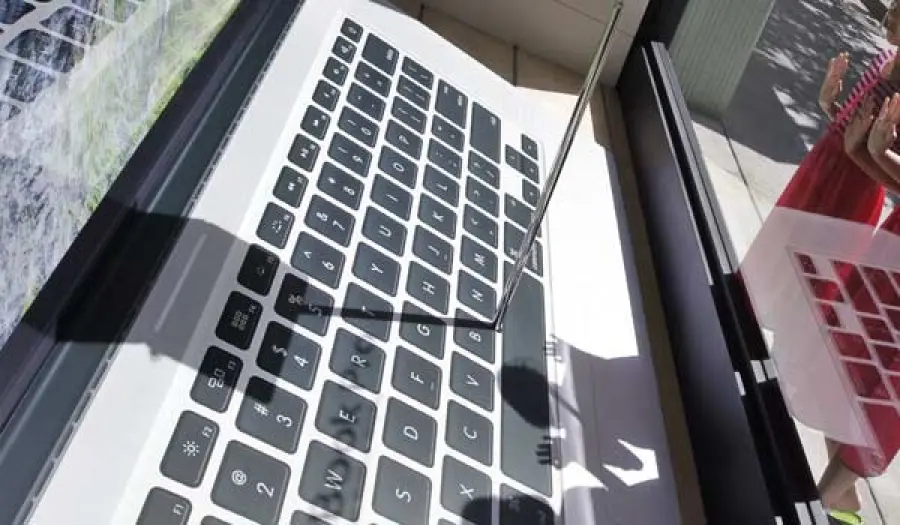 Hello Again, Apple presenta i nuovi MacBook