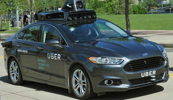 Uber VS Google Car, la sfida fra le driverless è iniziata