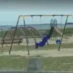 Un fantasma sull'altalena? Il video mistero su YouTube