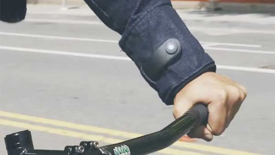 Google e Levi's insieme per creare Commuter, la giacca smart