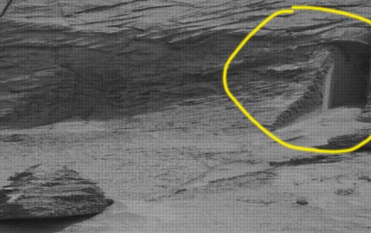 La porta su Marte ha scioccato il web cosa risponde la Nasa