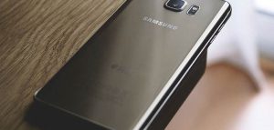 Samsung svela il nuovo Galaxy S21