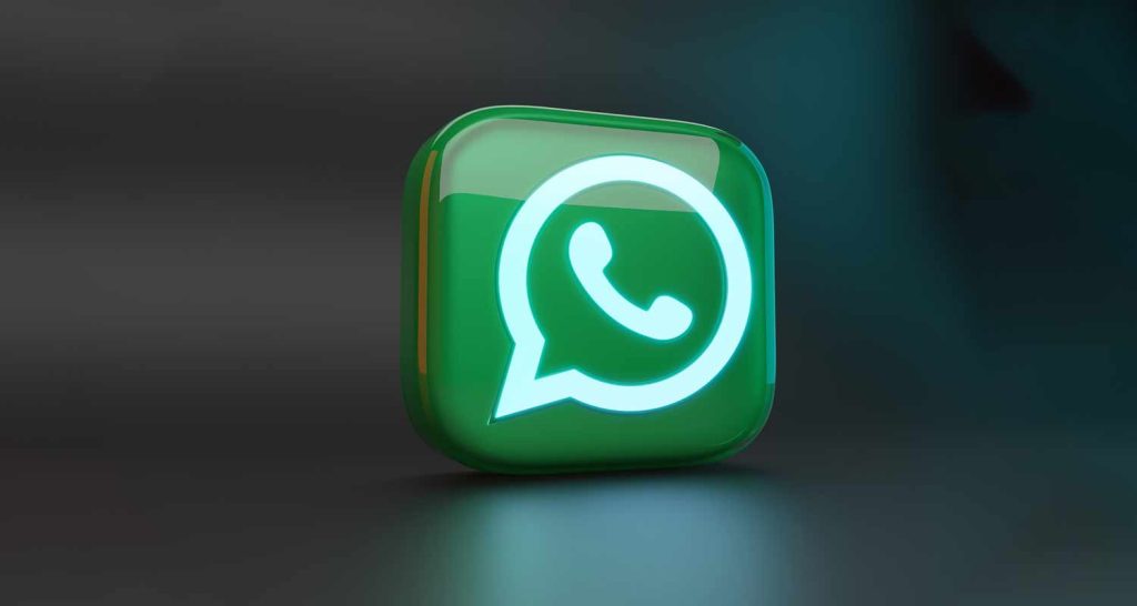 WhatsApp allunga i tempi per cancellare i messaggi inappropriati